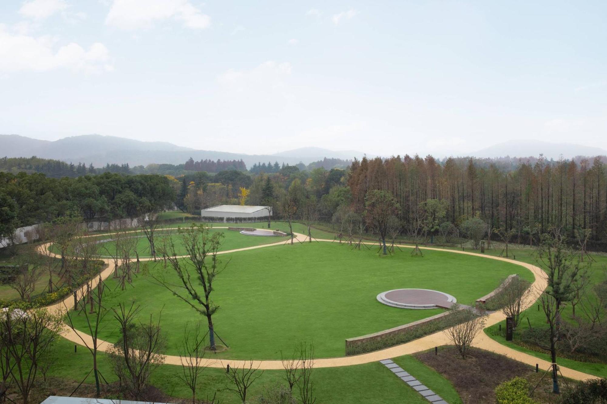 Courtyard By Marriott Wuxi Lihu Lake Buitenkant foto