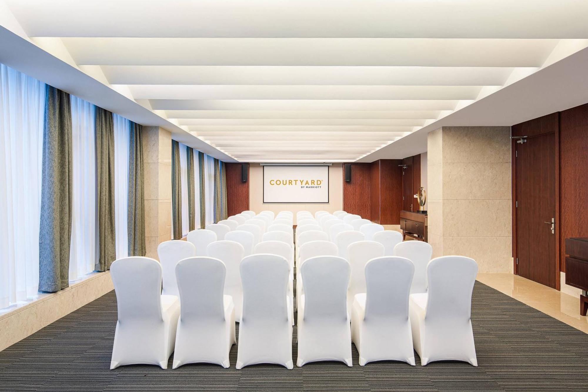 Courtyard By Marriott Wuxi Lihu Lake Buitenkant foto