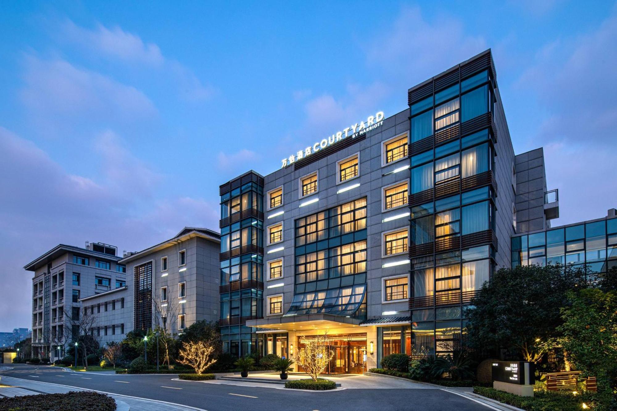 Courtyard By Marriott Wuxi Lihu Lake Buitenkant foto
