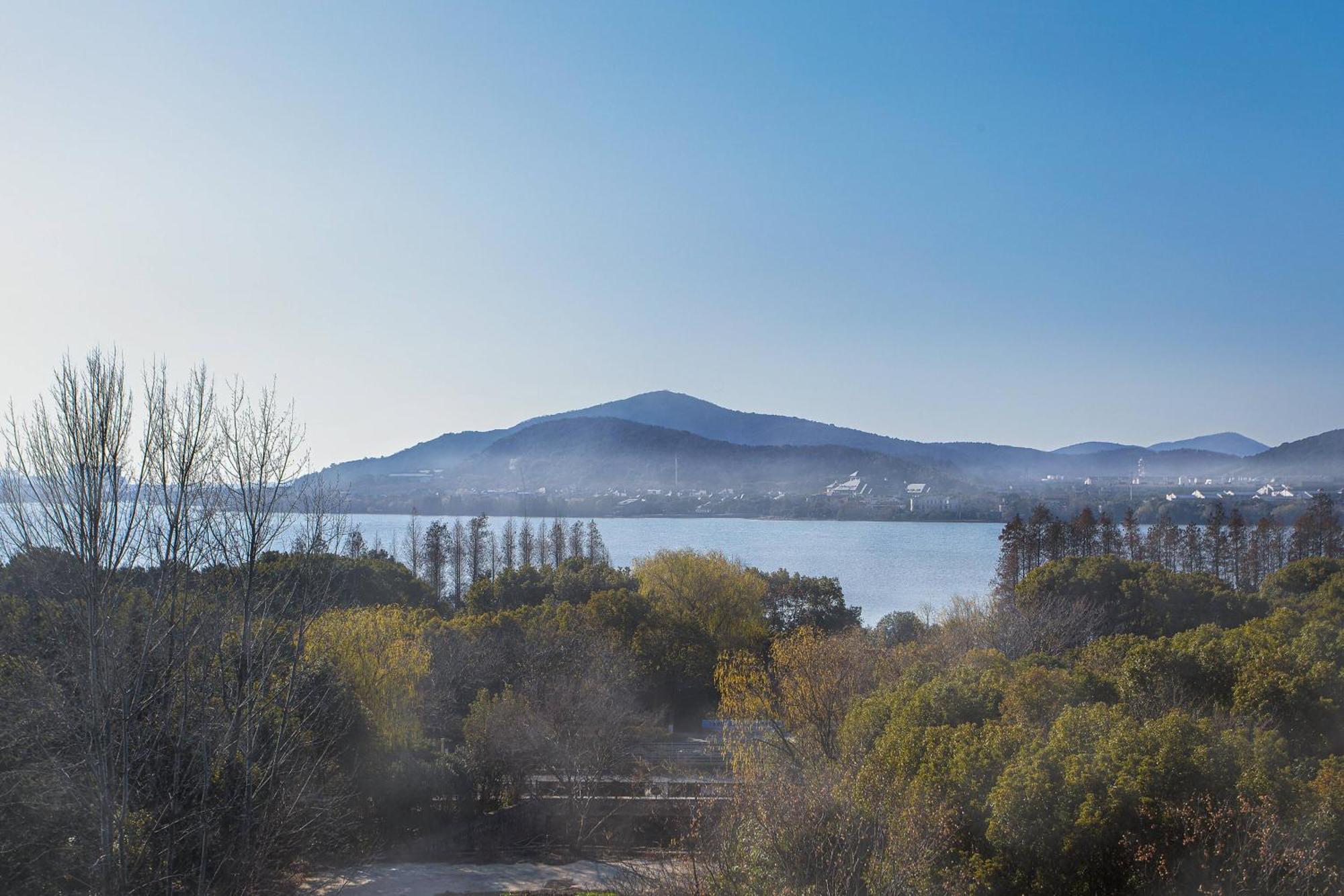 Courtyard By Marriott Wuxi Lihu Lake Buitenkant foto