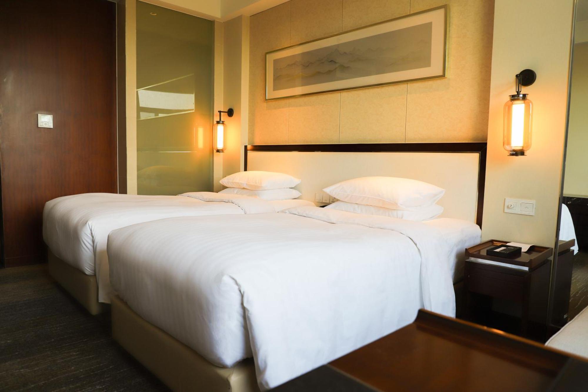 Courtyard By Marriott Wuxi Lihu Lake Buitenkant foto